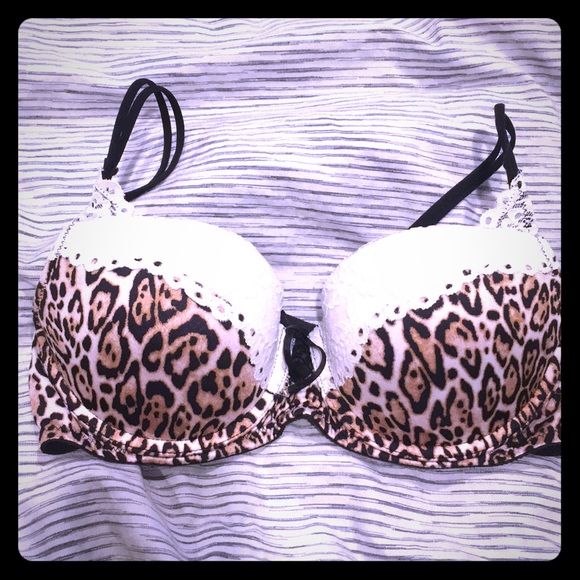 Victoria's Secret Other - VS VERY SEXY Victoria’s Secret Balconet push up